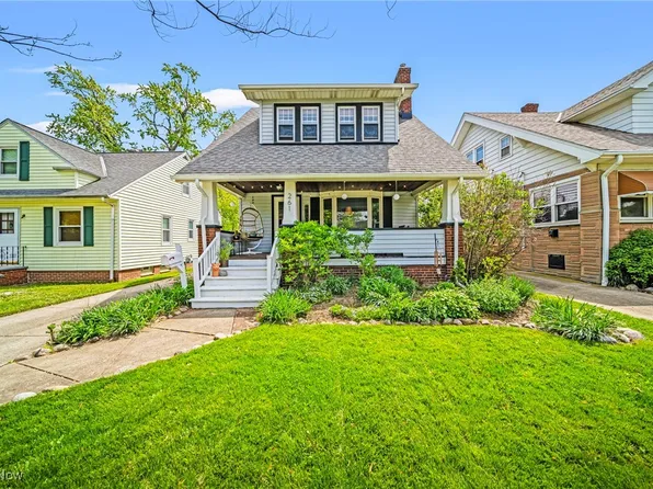 261 E 214th St, Euclid, OH 44123