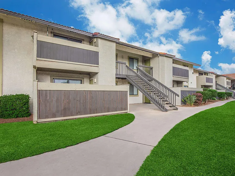 Cassia Apartments — Photo 18