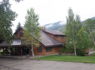 8293 Red Cloud Loop Rd, Vernal, UT 84078