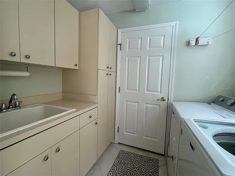 4244 Preserve Pl — Photo 36