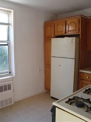 Sold by Benjamin Realty Since 1980 | media 9