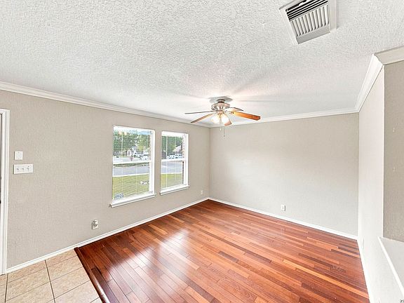 5th image of 7803 BRAZORIA PARK