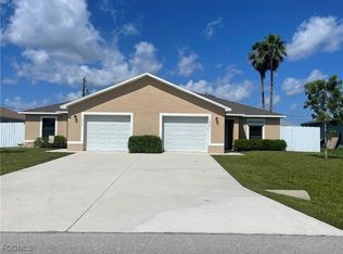 1020 NE 8th Pl, Cape Coral, FL 33909