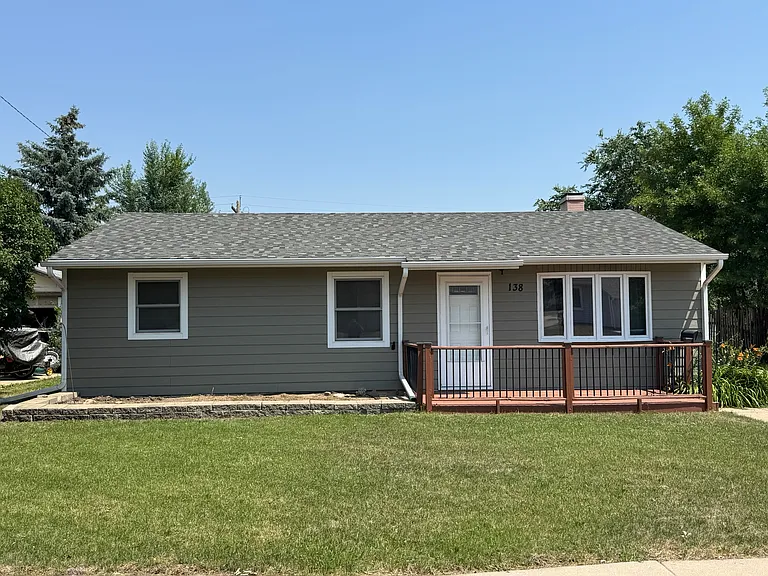 138 E Montana St — Photo 21