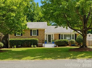 1730 Delchester Dr, Charlotte, NC 28210