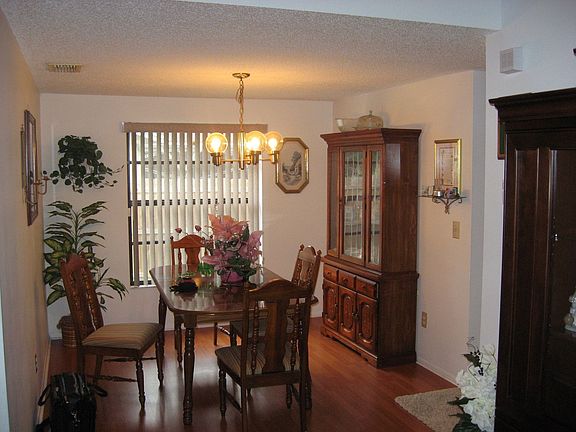 5th image of 9217 Roundwood Ct