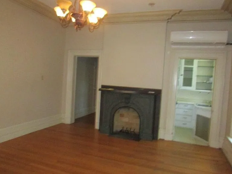 116 E Gorham St — Photo 7