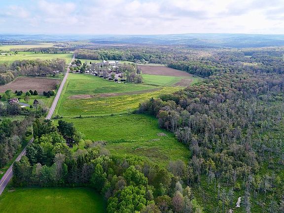 3rd image of 1362 Coleman Station Rd