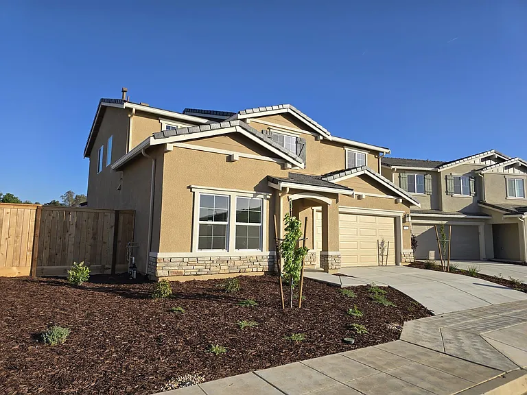 6701 E Nevada Ave — Photo 1