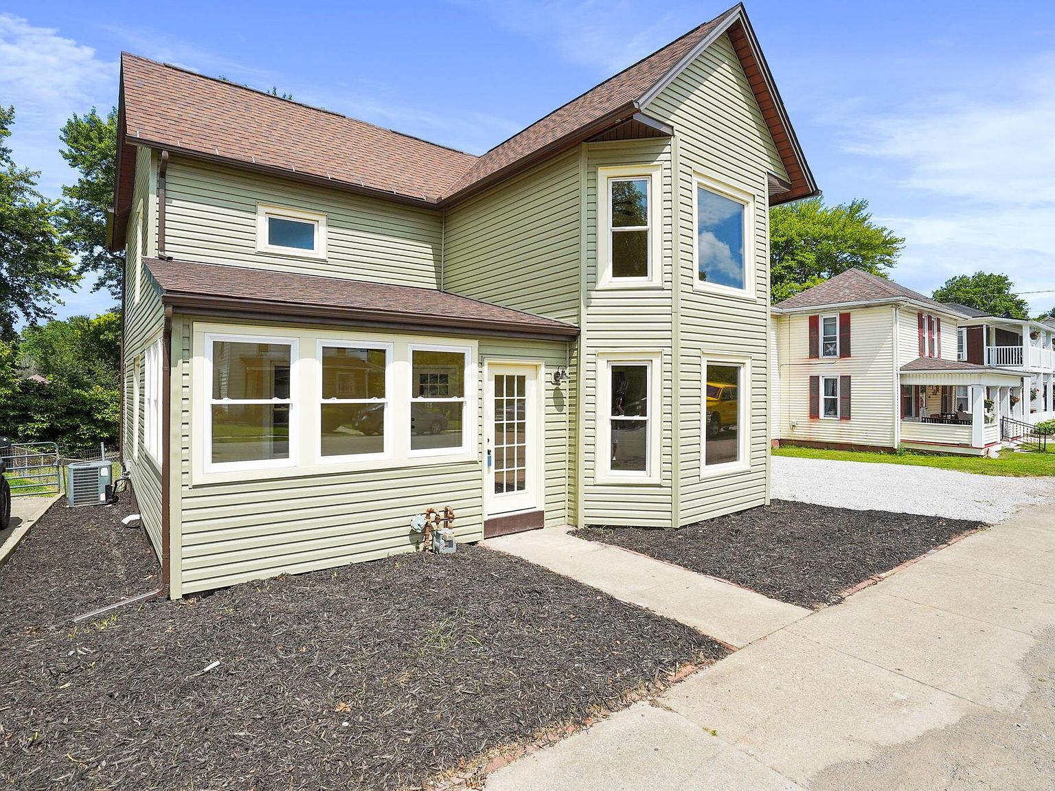 203 N Main St, Pleasantville, OH 43148 Zillow