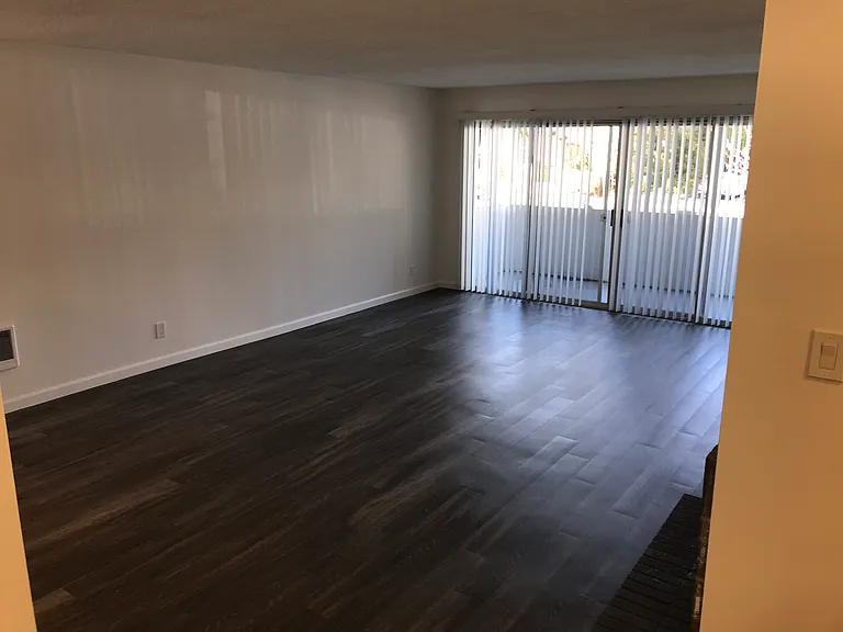 1501 Ralston Apartments — Photo 25