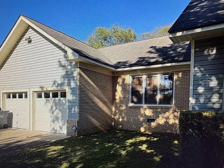 117 Jeanette St — Photo 2