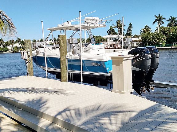 20,000 high speed Boat Lift