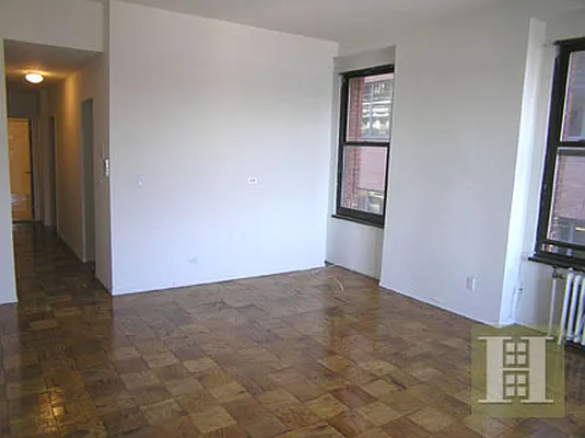 Rented by Halstead Real Estate | media 6