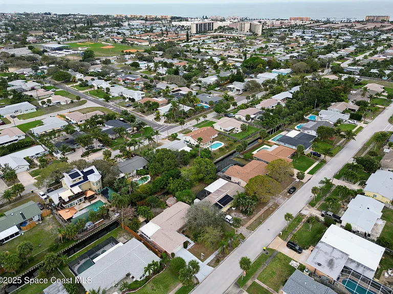 1202 Yacht Club Blvd — Photo 37