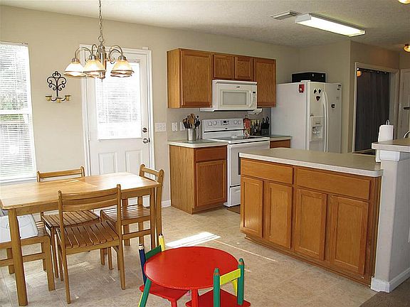 5th image of 8967 W Buffalo Cir