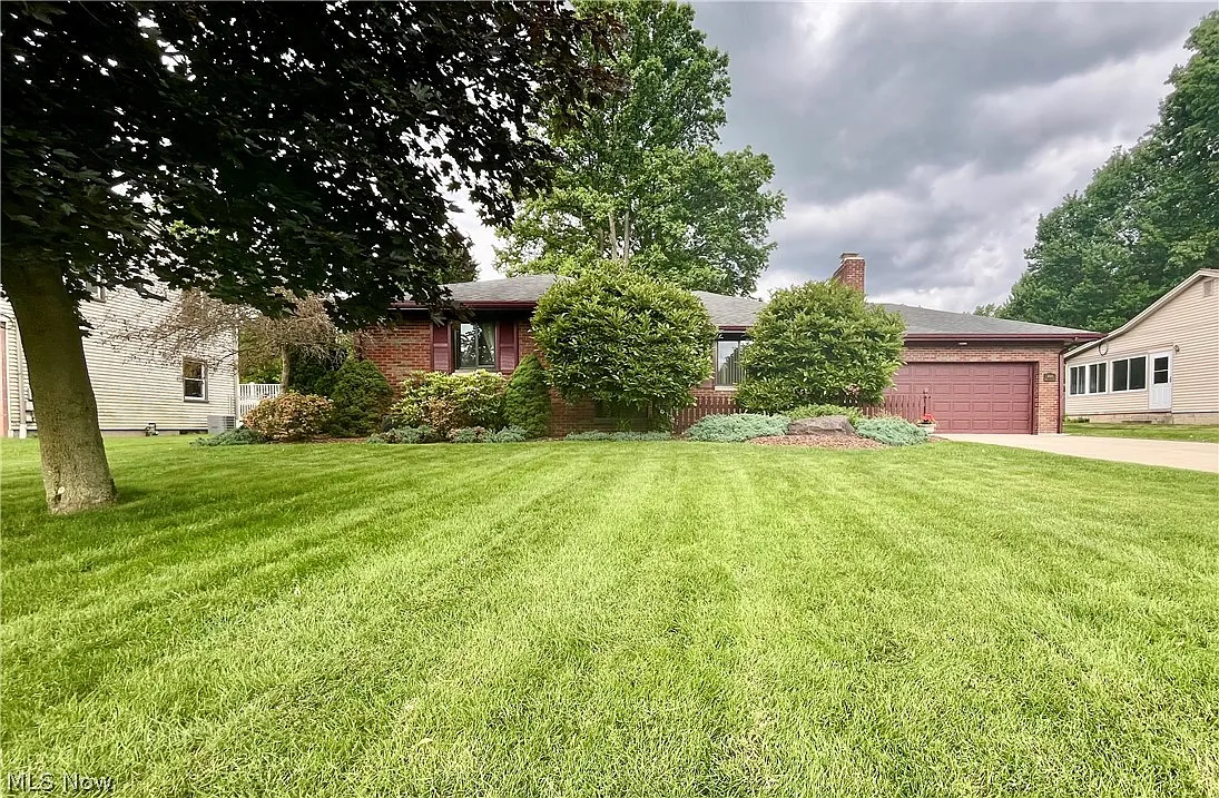 3465 Tall Oaks Ln photo 1