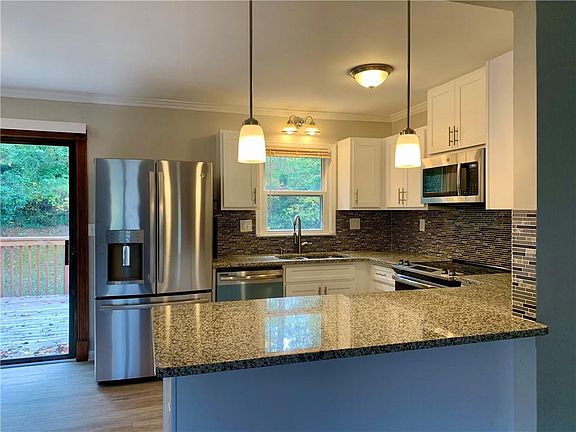 4th image of 2798 Pine Meadow Dr
