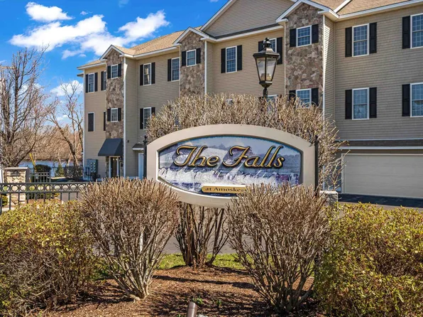 17 River Front Drive #2, Manchester, NH 03102