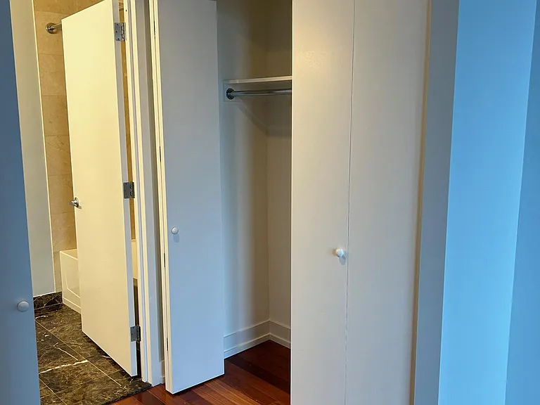 Another large closet in BR, goes all the way to the ceiling