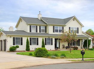101 Holly Ct, Mullica Hill, NJ 08062