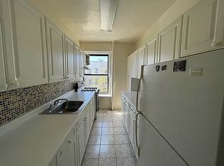 32-35 30th St #A47, Astoria, NY 11106