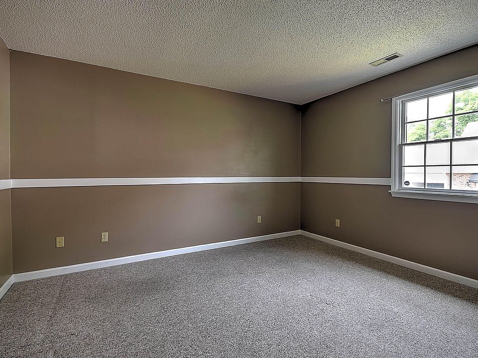 2700 Indian Ridge Rd APT 3, Johnson City, TN 37604 MLS 9952729 Zillow