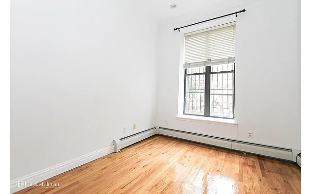 Rented by Douglas Elliman | media 14