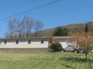 2179 Virginia Ave, Narrows, VA 24124