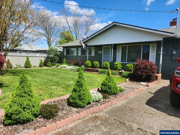 2517 Waverly Dr SE, Albany, OR 97322