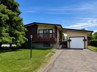 10417 W 117th St, Fairview, AB T0H 1L0