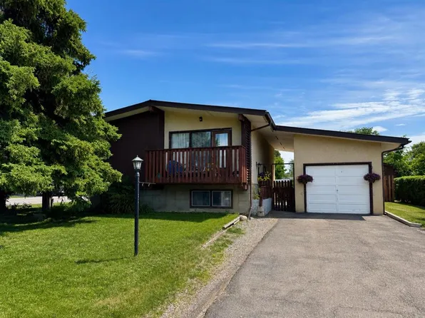 10417 W 117th St, Fairview, AB T0H 1L0