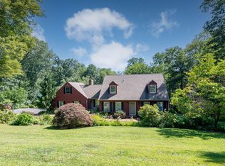 7 S Ridge Rd, Brookfield, CT 06804