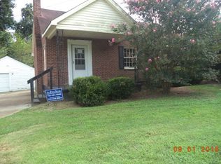 566 Lexington Ave, Jackson, TN 38301