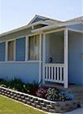 3rd image of 4739 Hersholt Ave