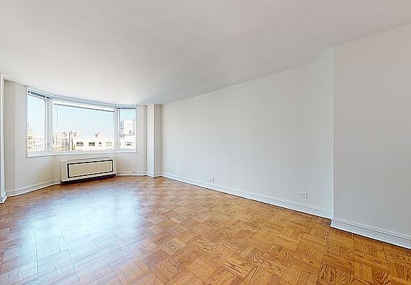 5th image of 400 E 71st St APT 2m