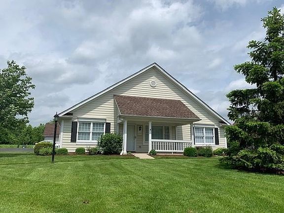 2nd image of 6673 Henschen Cir