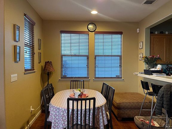 5th image of 1609 Chamberlain Drive