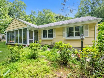 23 Maplewood Drive, Northport, NY, 11768