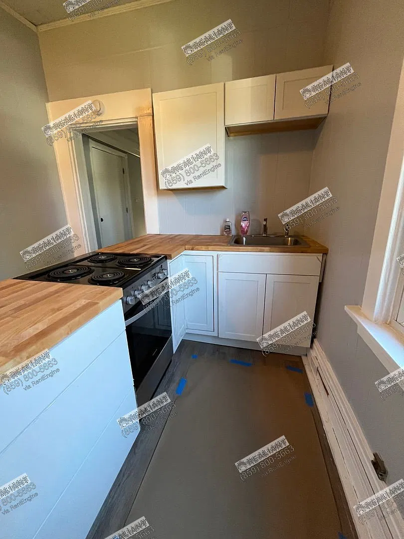 3 bed, 1.0 bath, $1,595 — Photo 4