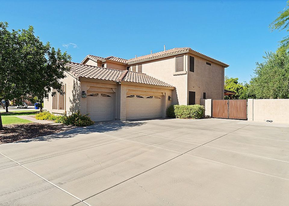 1st image of 3541 S Camellia Pl