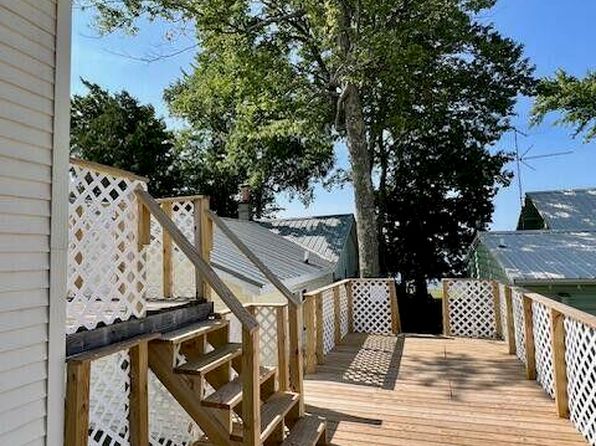 9137 N Lake Shore Dr, Grayling, MI 49738
