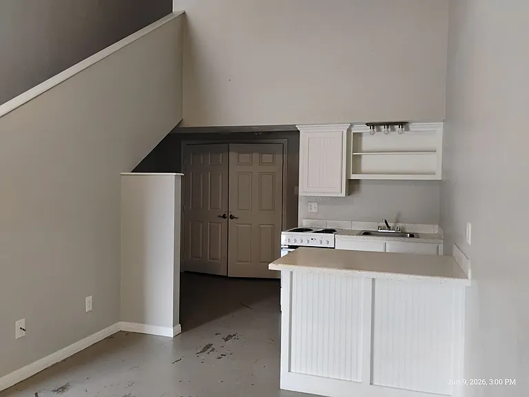 Lacy Loft — Photo 10