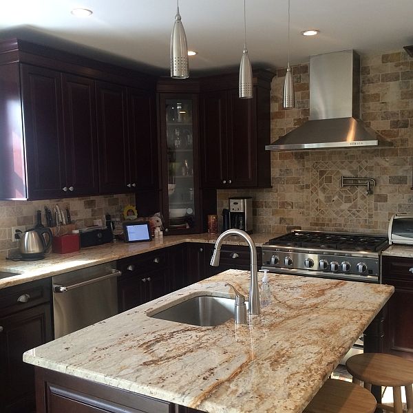 1st image of 4 Hoover Ave
