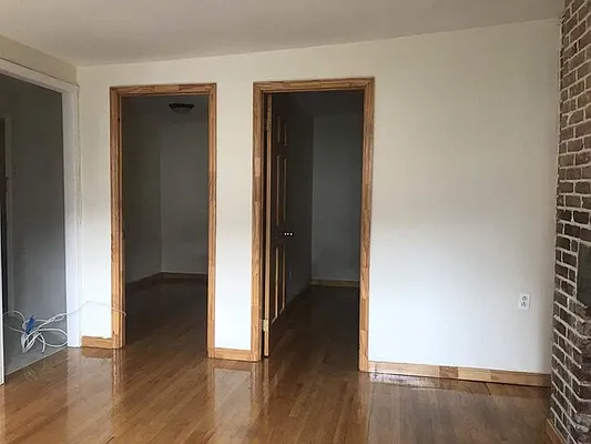 Rented by Friedman Roth Realty | media 23