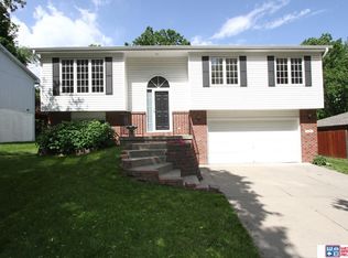 5231 S 37th St, Lincoln, NE 68516