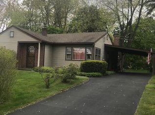 2492 Circleville Rd, State College, PA 16803