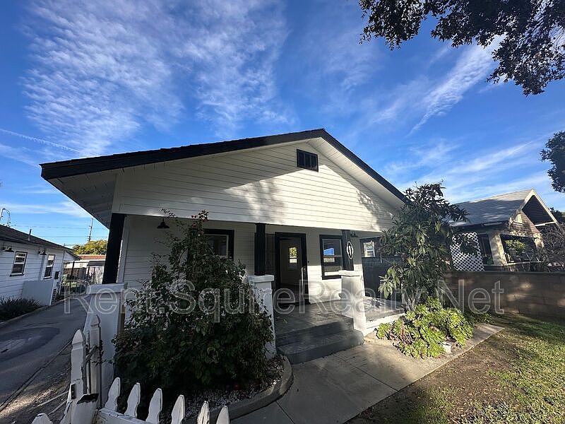 1st image of 821 N San Gabriel Ave