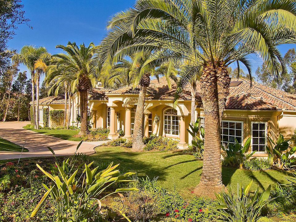 1st image of 16368 Avenida De Los Olivos
