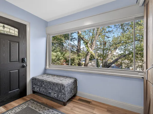 7325 Healdsburg Ave, Sebastopol, CA 95472